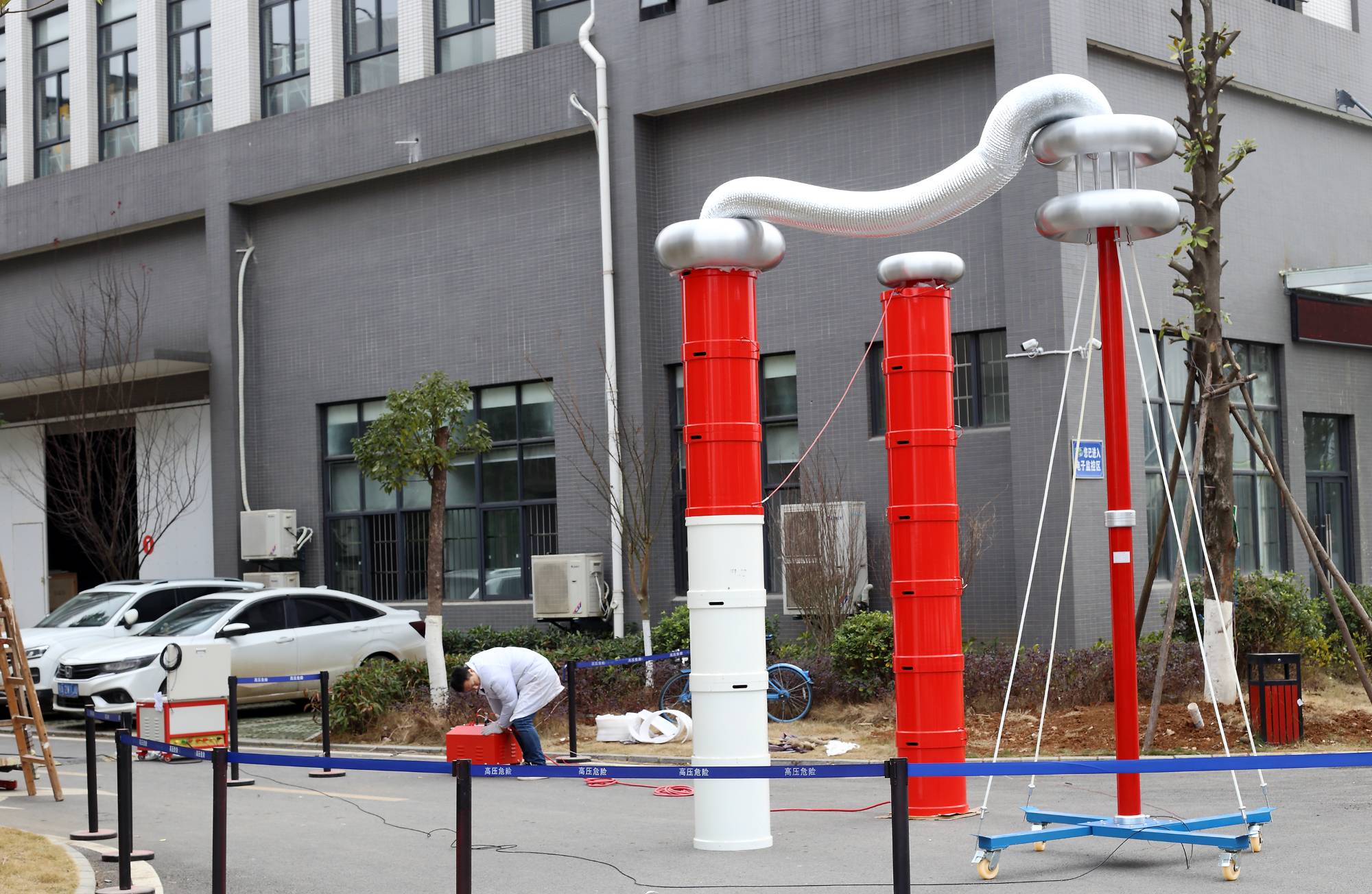 Series Resonant Test System