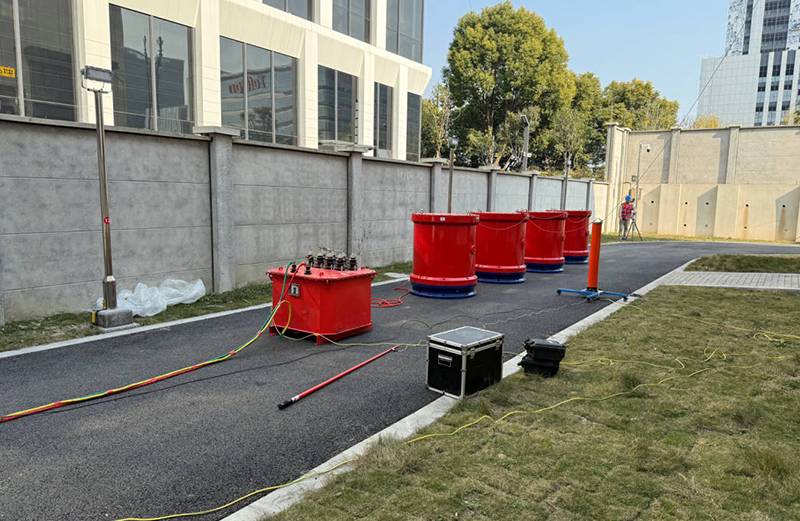 AC Resonant Test System 2