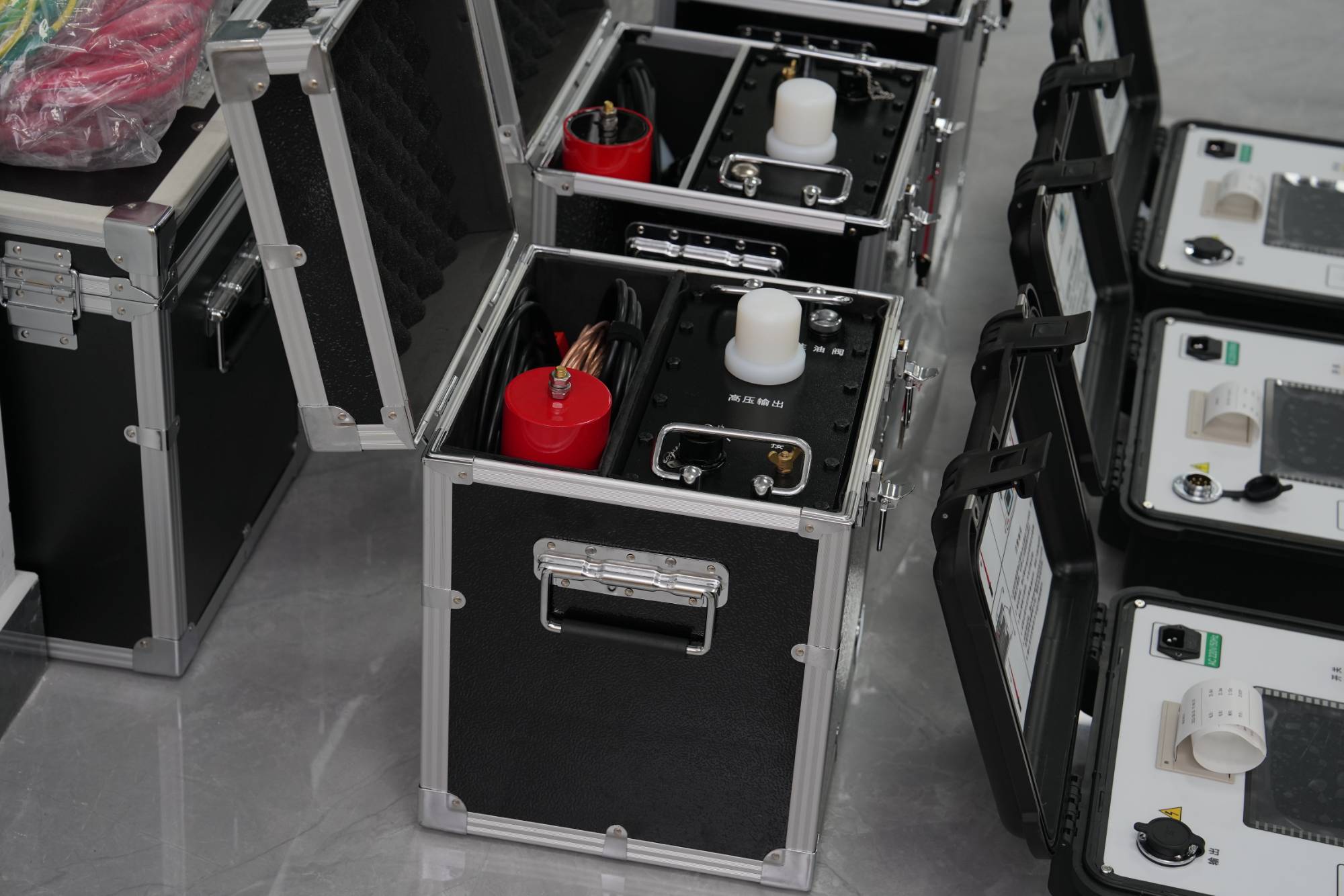 VLF Hipot Tester 6 VLF Hipot Tester 6